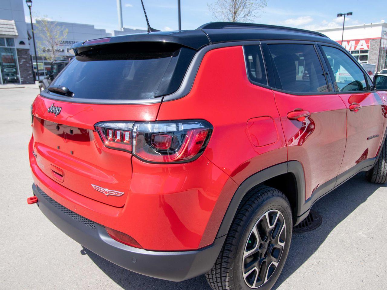 2021 Jeep Compass Trailhawk-3