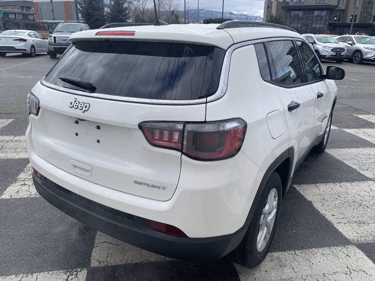 2021 Jeep Compass -4