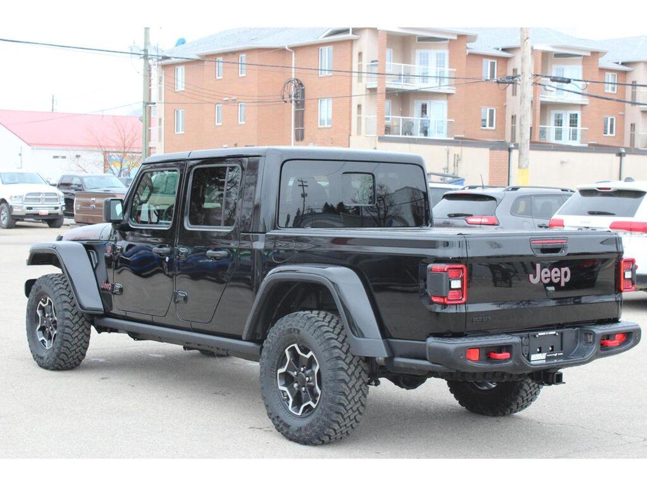 2021 Jeep Gladiator -3