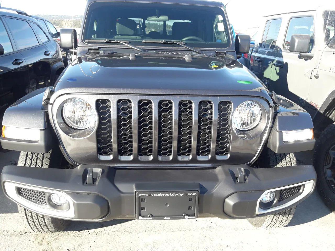 2021 Jeep Gladiator -1