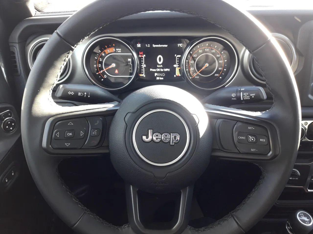 2021 Jeep Gladiator -4