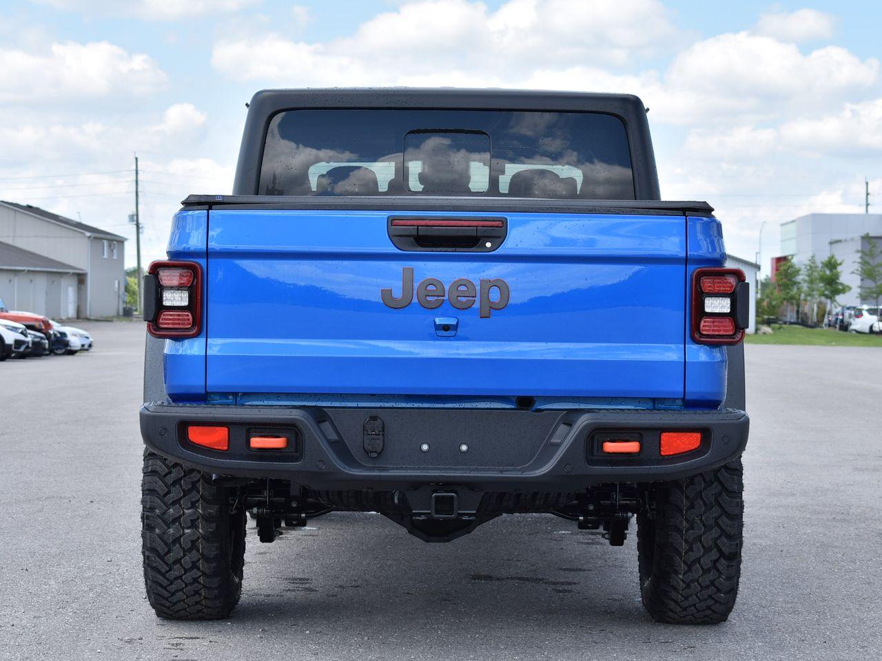 2021 Jeep Gladiator -3