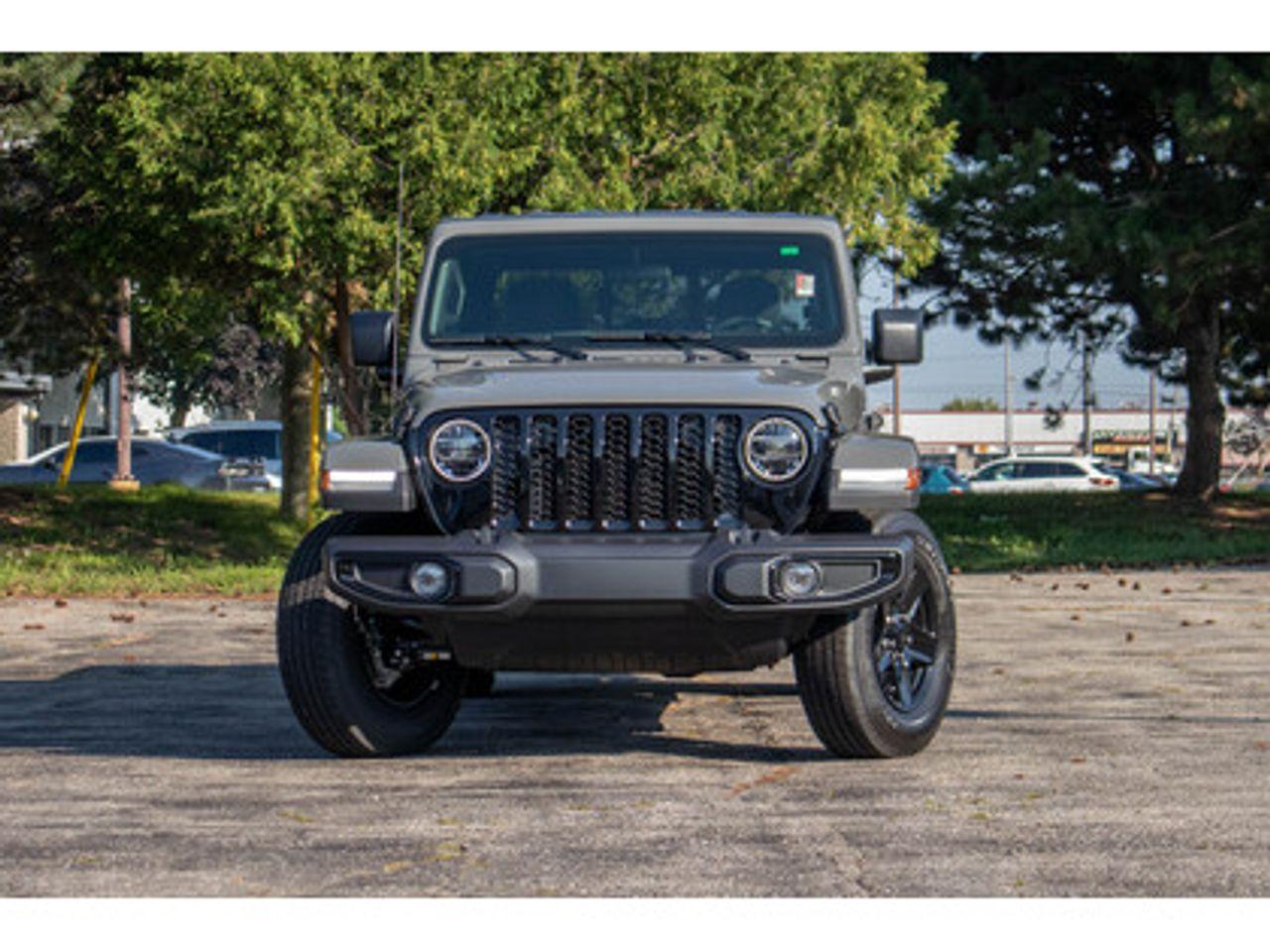 2021 Jeep Gladiator -1