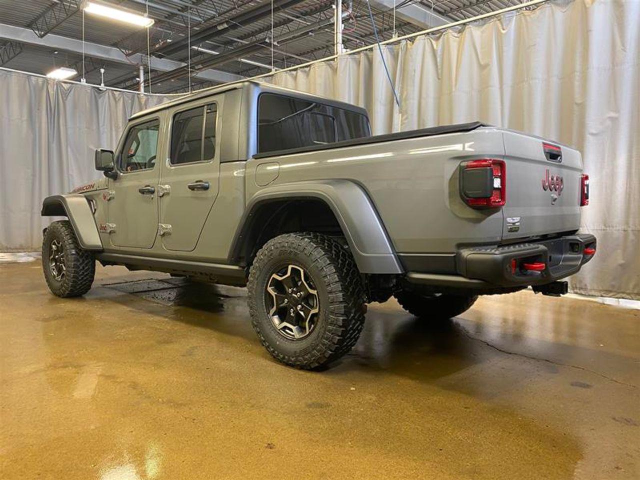 2021 Jeep Gladiator -1