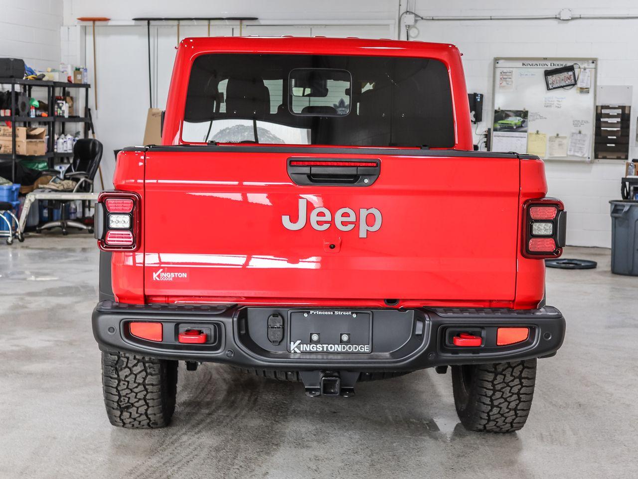 2021 Jeep Gladiator -3