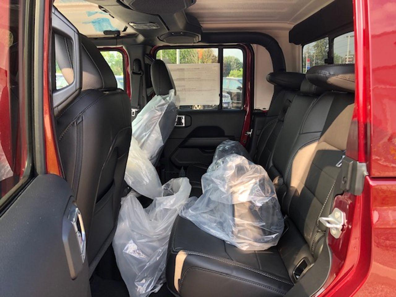 2021 Jeep Gladiator -4