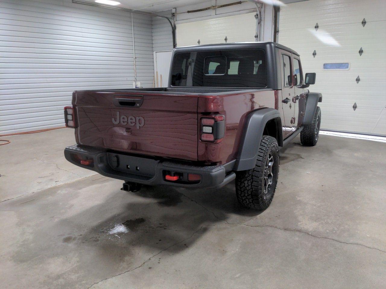 2021 Jeep Gladiator -3