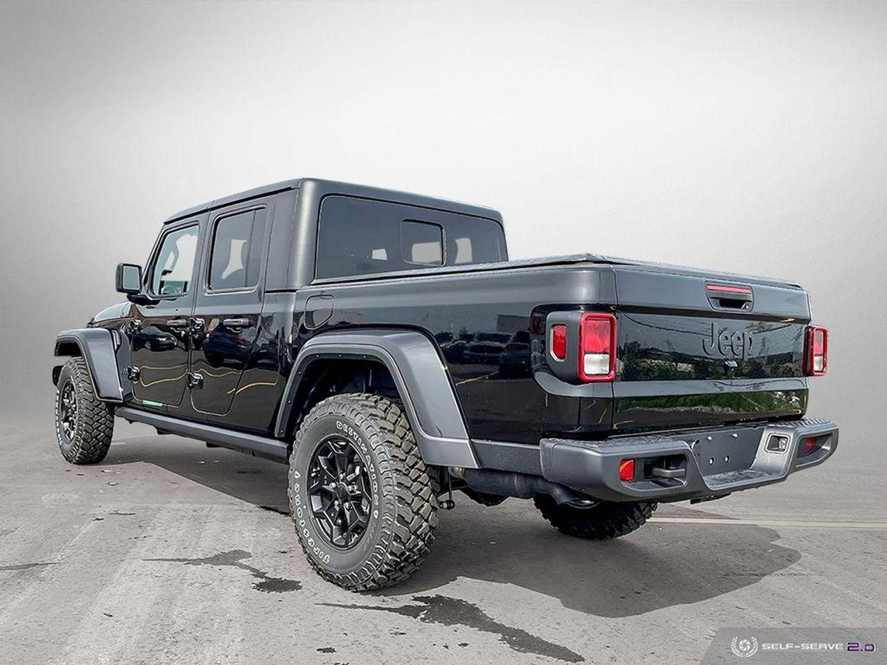 2021 Jeep Gladiator Willys-3