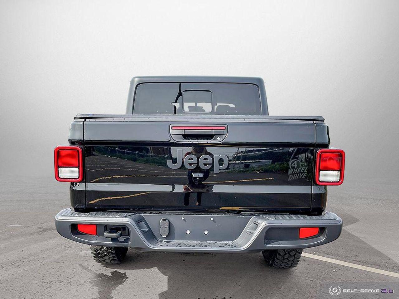 2021 Jeep Gladiator Willys-4