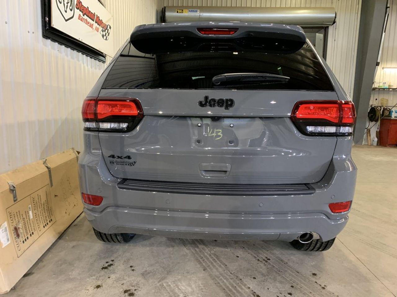 2021 Jeep Grand Cherokee -3