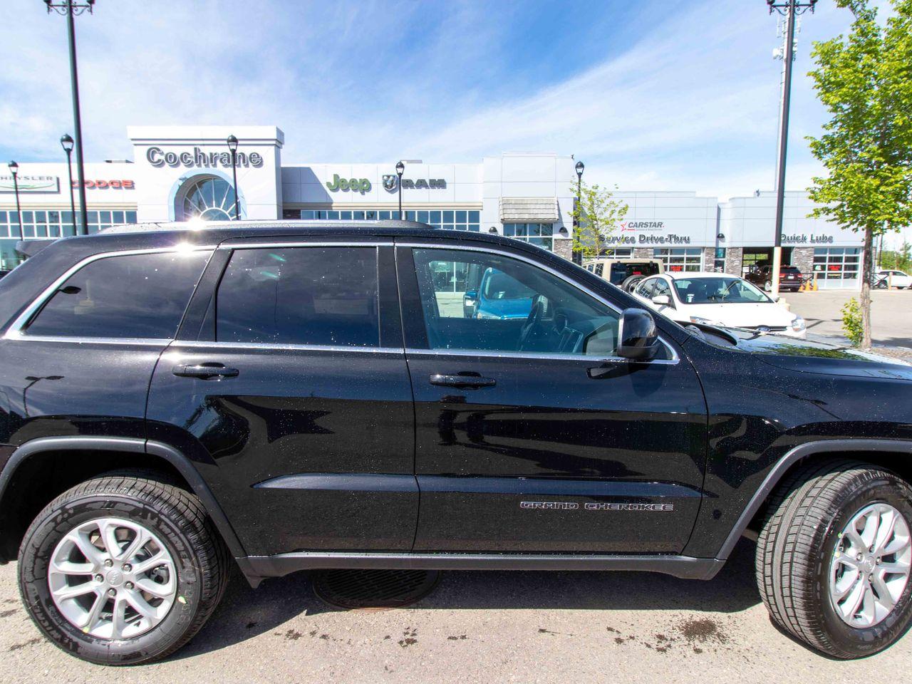 2021 Jeep Grand Cherokee -1