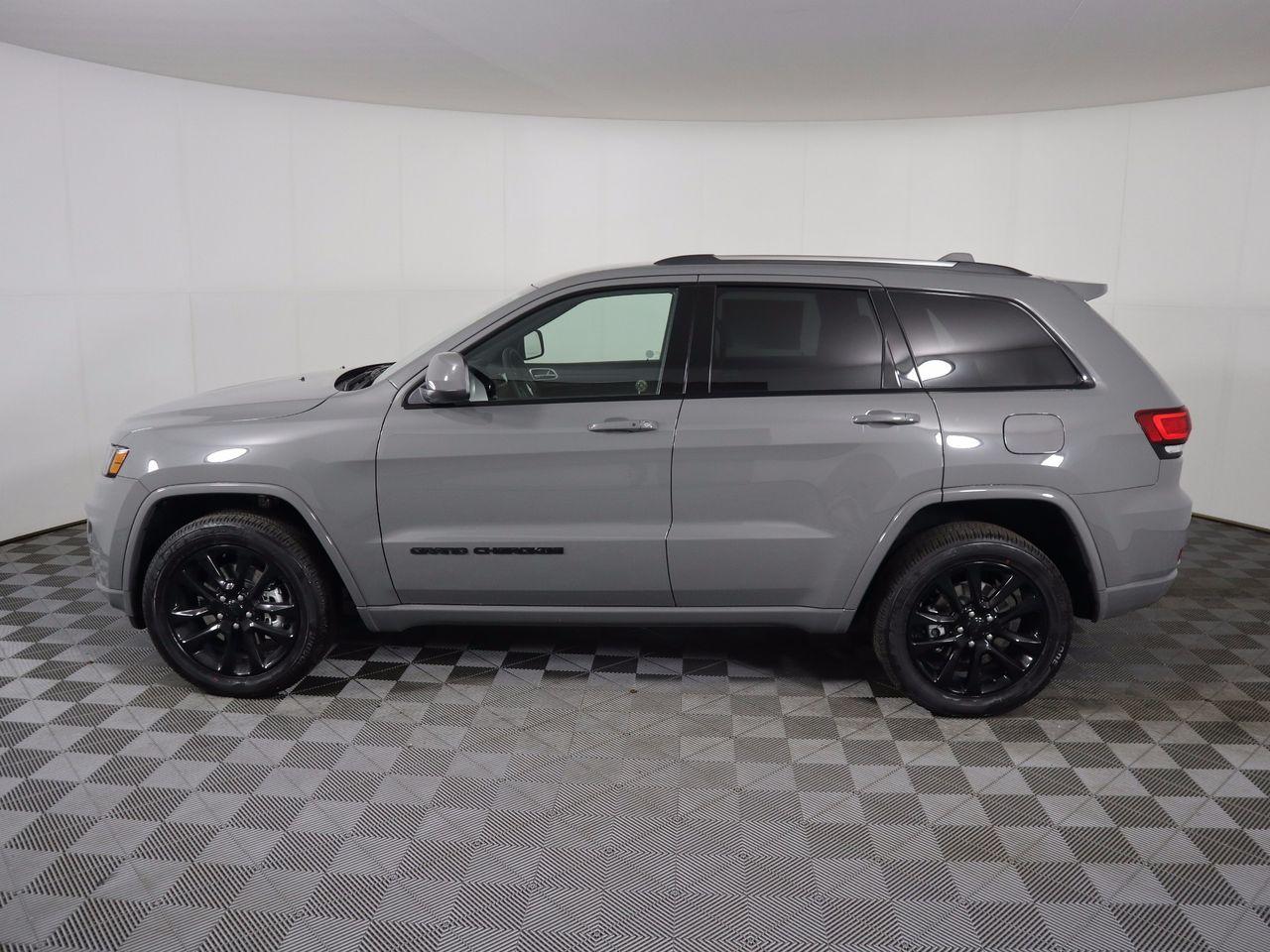 2021 Jeep Grand Cherokee -3