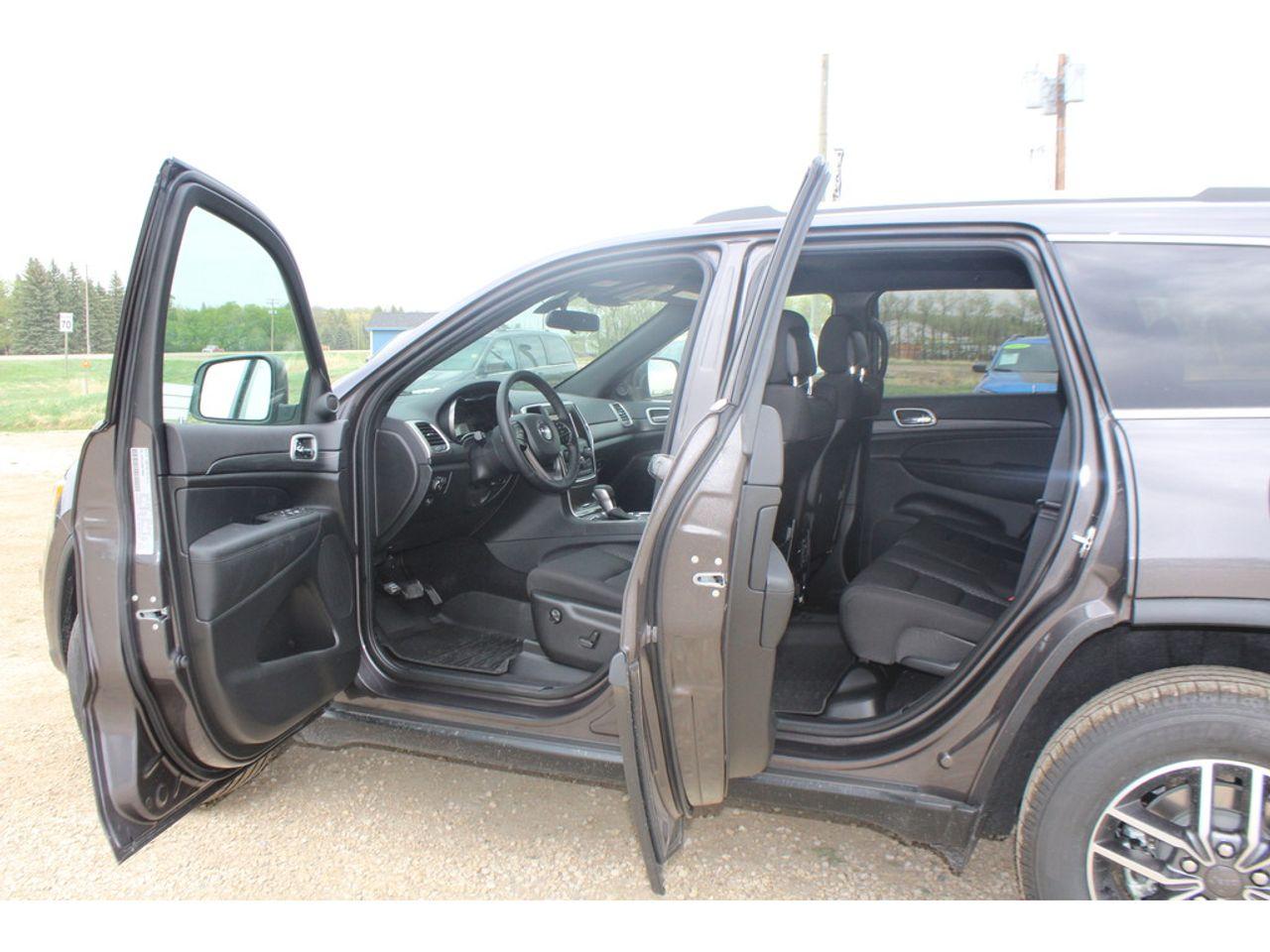 2021 Jeep Grand Cherokee -3