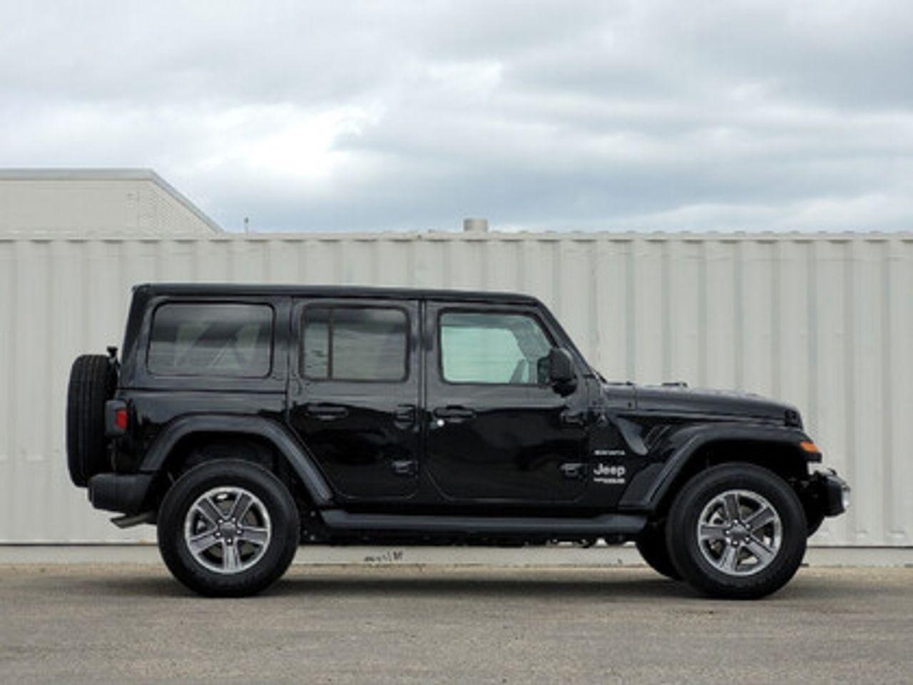 2021 Jeep Wrangler -3