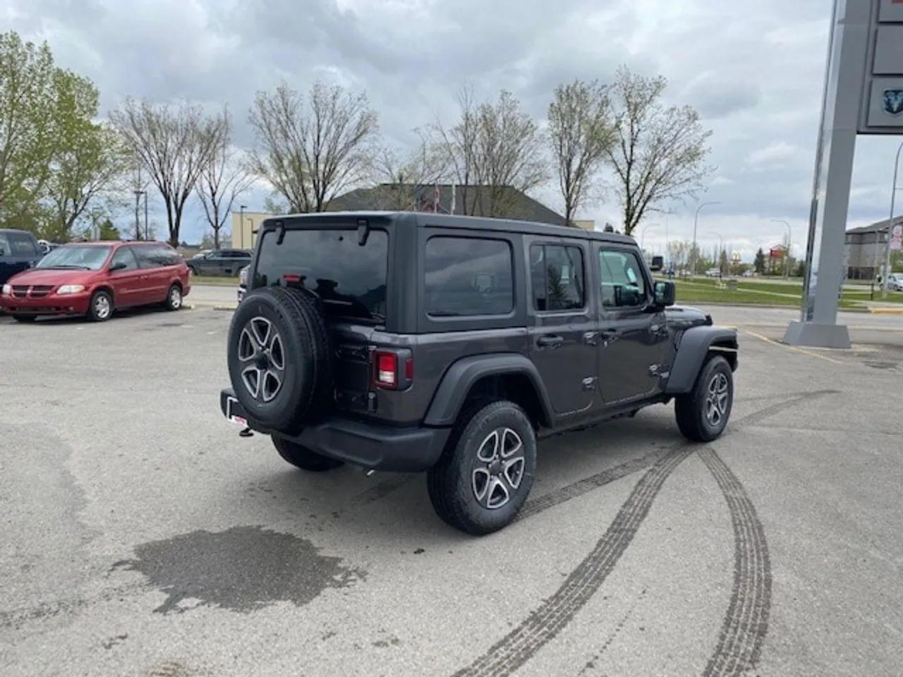 2021 Jeep Wrangler -2