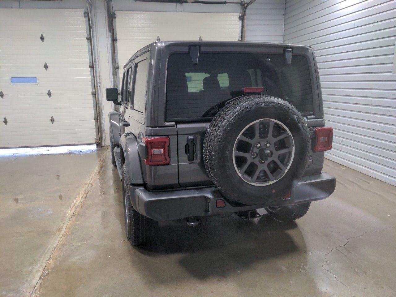 2021 Jeep Wrangler -2