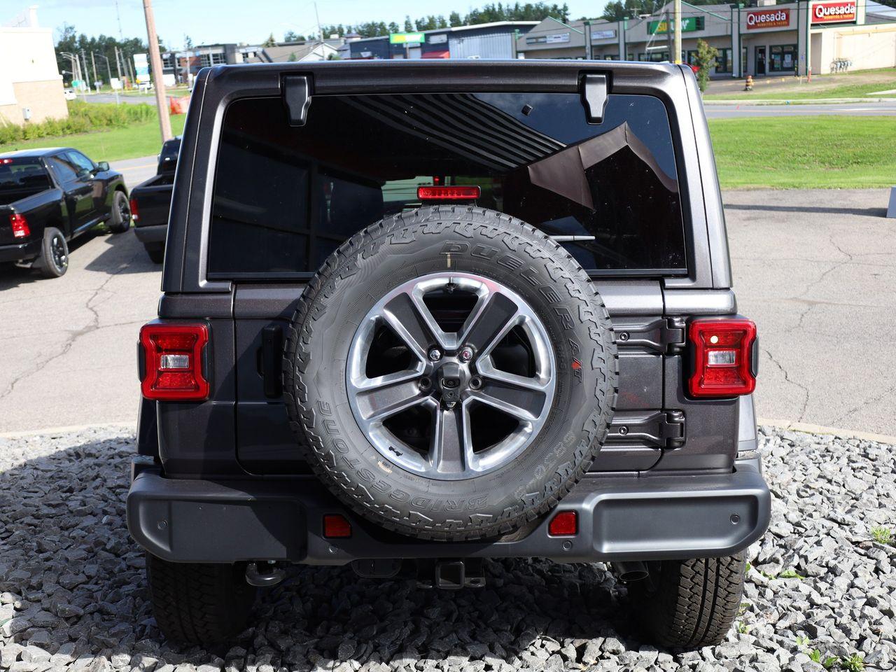 2021 Jeep Wrangler -3