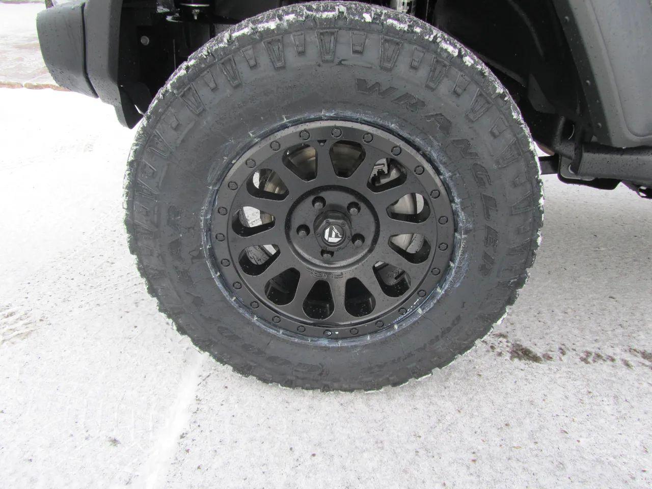 2021 Jeep Wrangler Islander-2