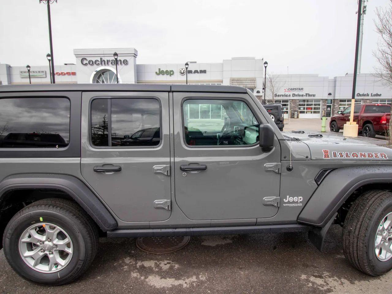 2021 Jeep Wrangler Islander-1