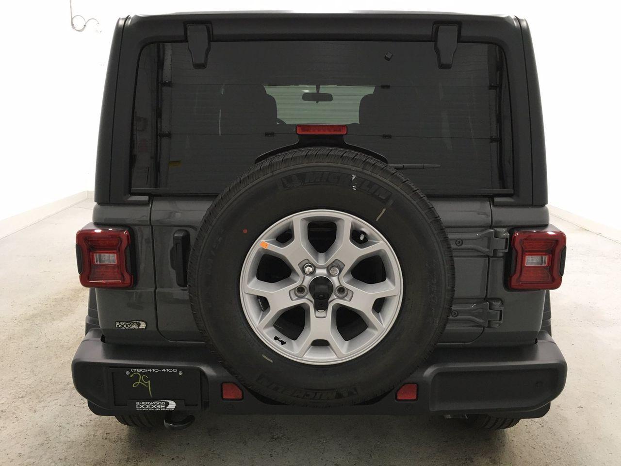 2021 Jeep Wrangler Islander-3