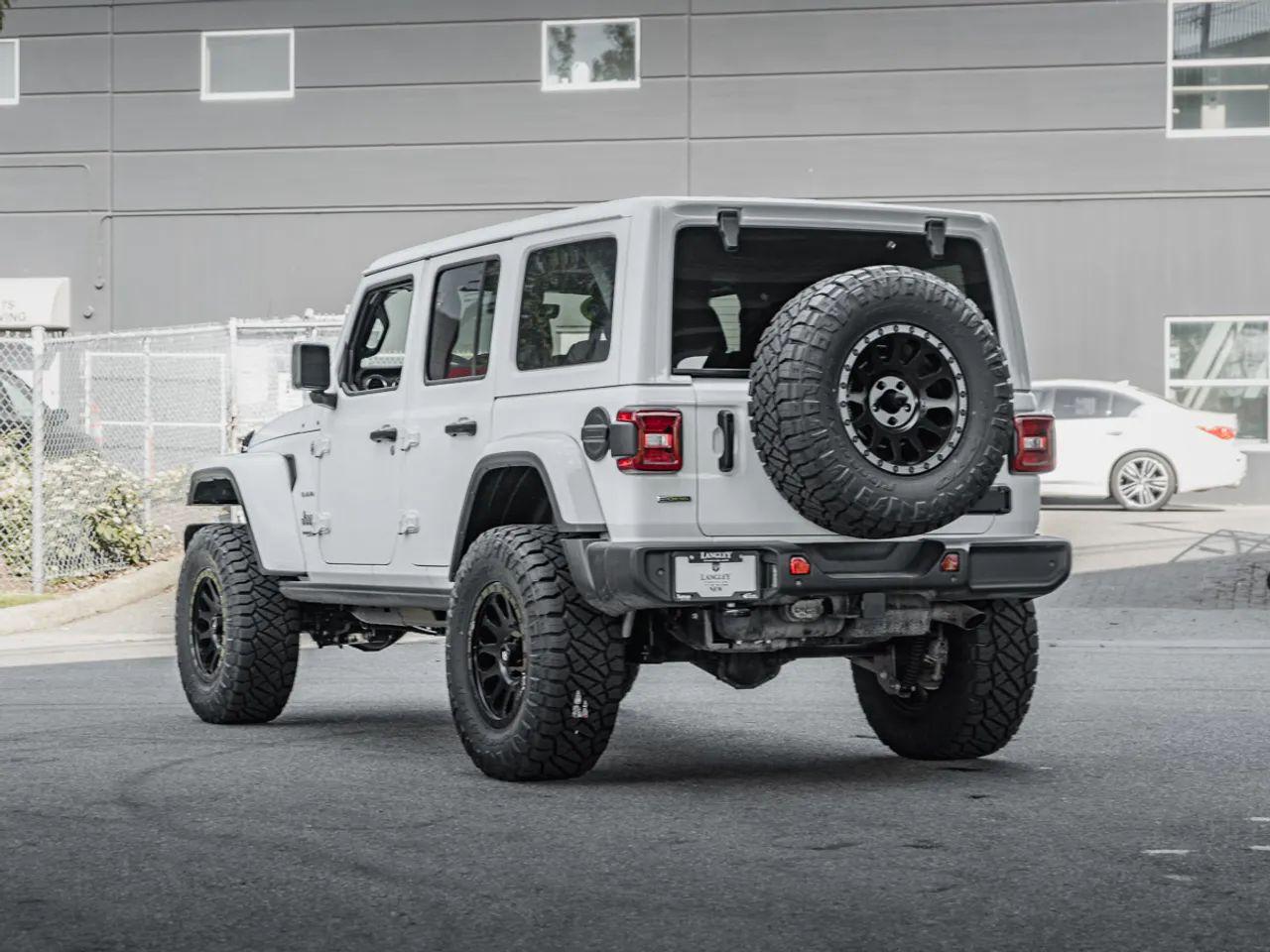 2021 Jeep Wrangler -3