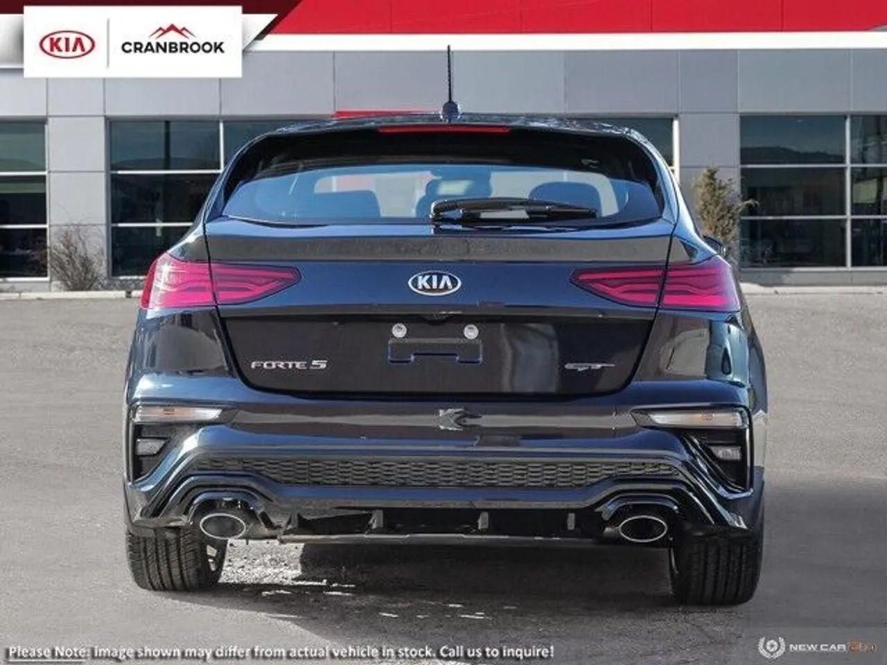 2021 Kia Forte (5) GT Limited DCT-4