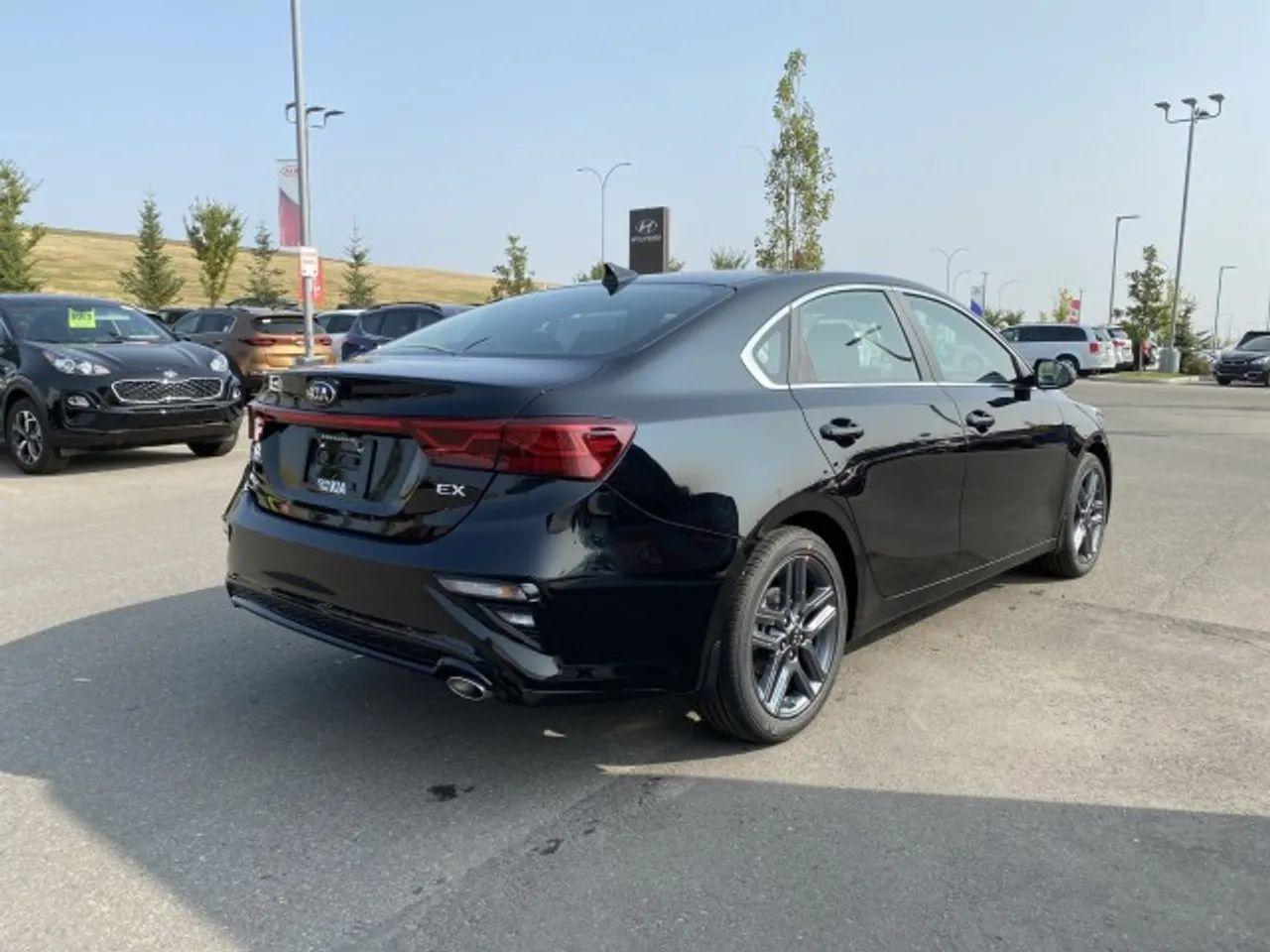 2021 Kia Forte EX-3