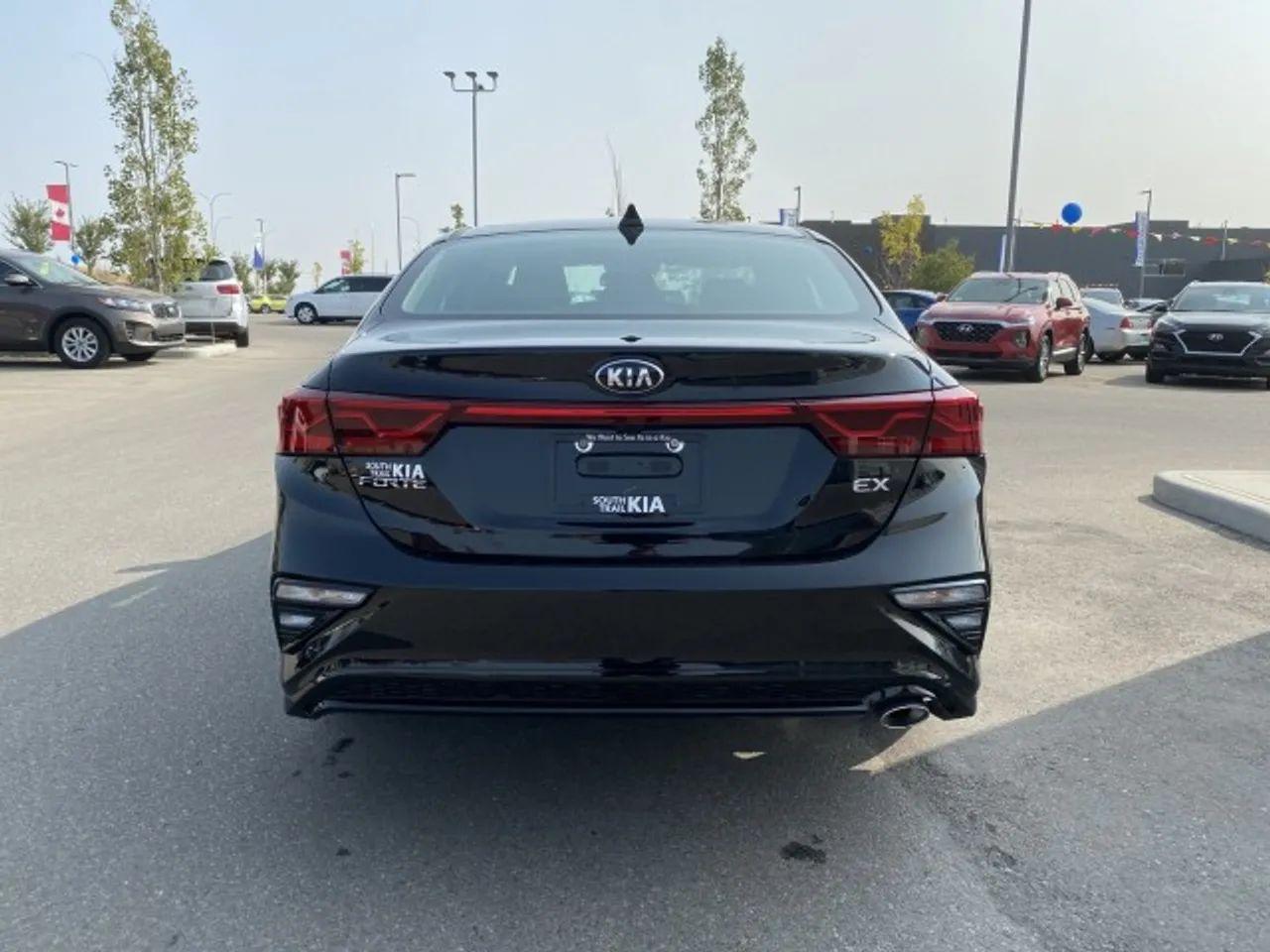 2021 Kia Forte EX-4