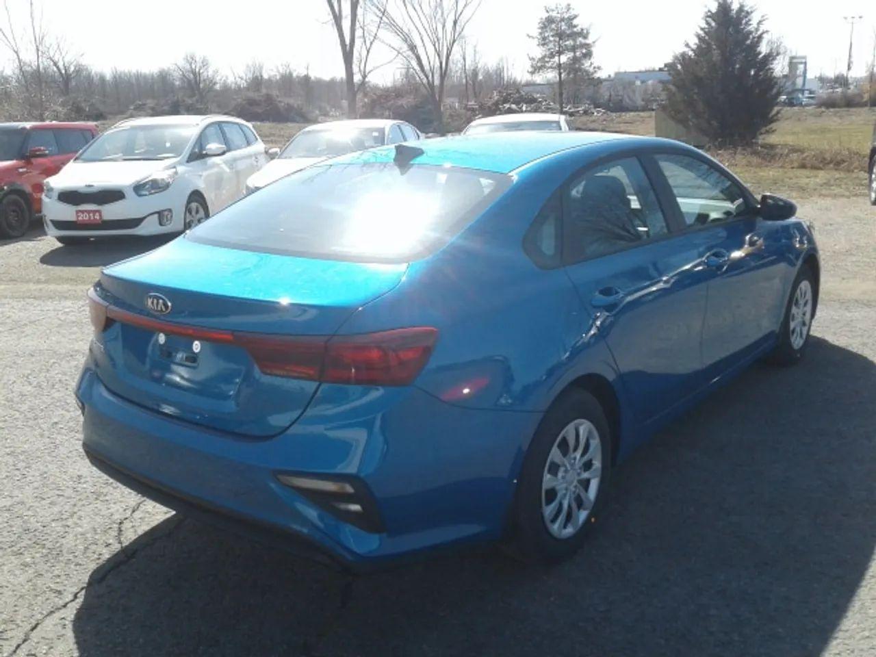 2021 Kia Forte LXS-4