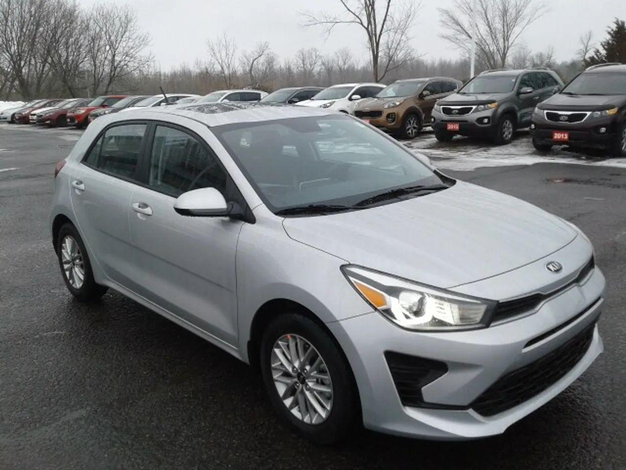 2021 Kia Rio5 S-2