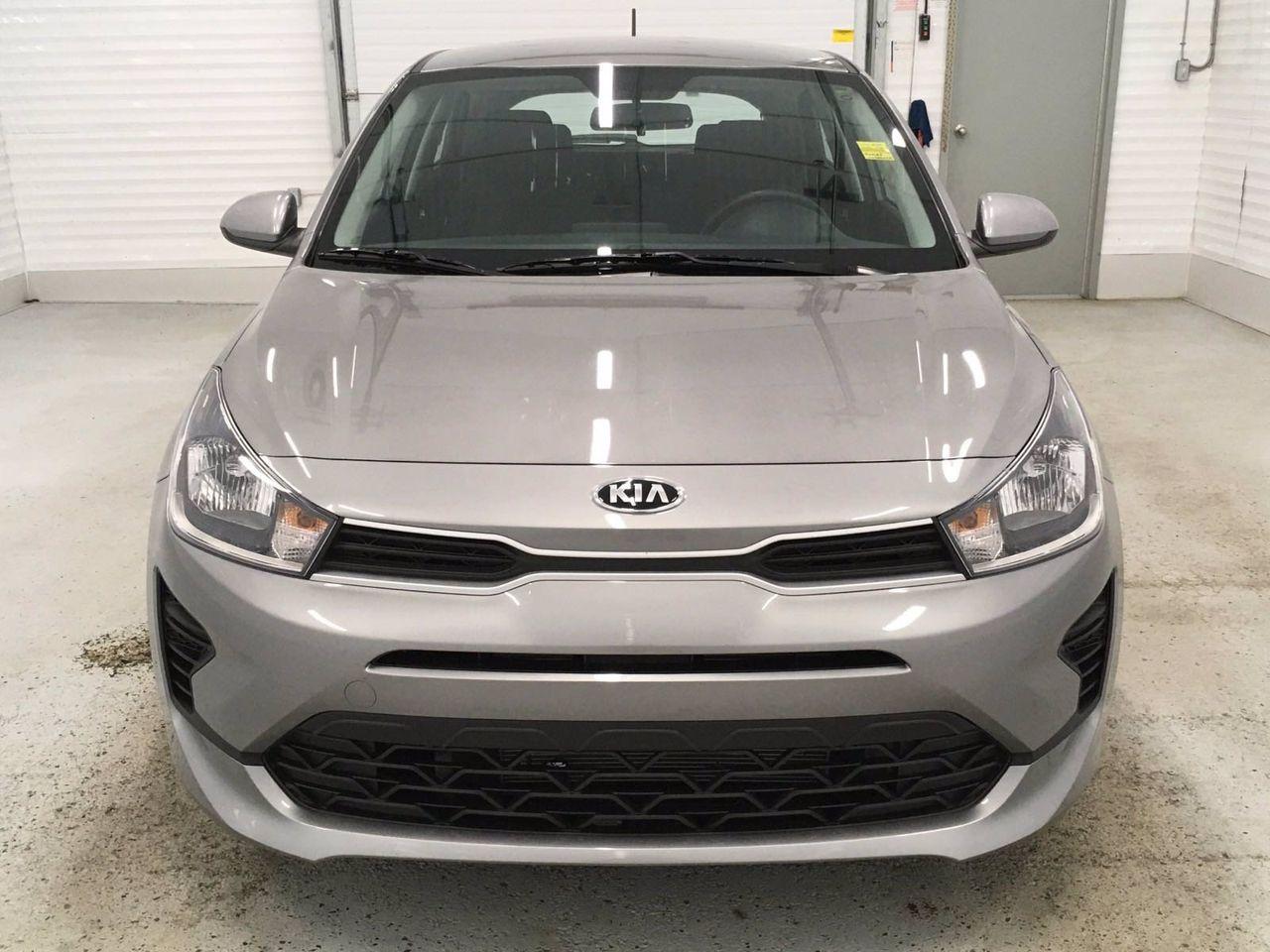 2021 Kia Rio5 S-1