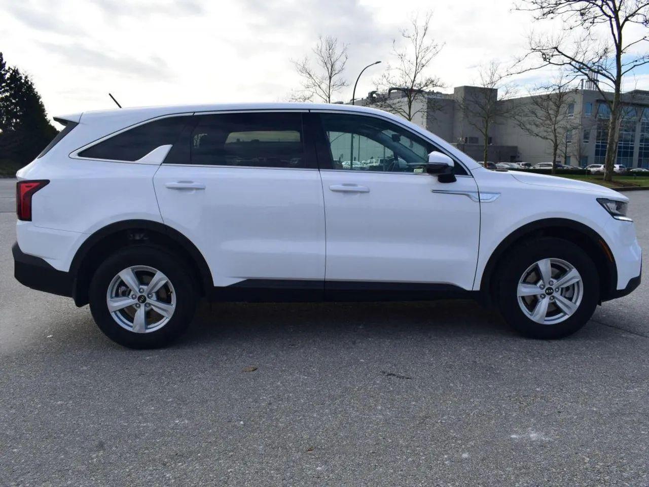 2021 Kia Sorento LX-4