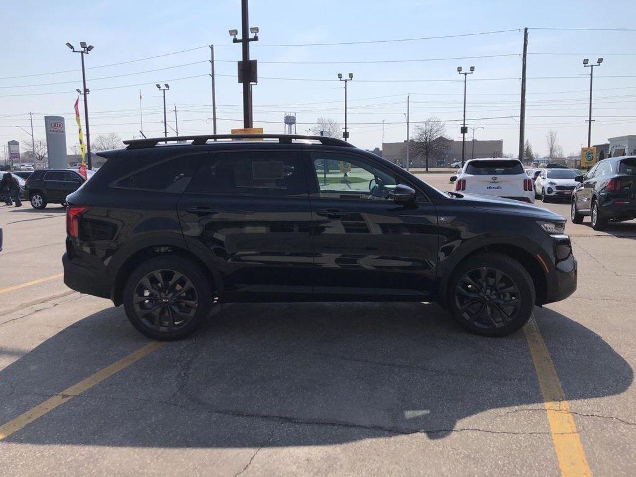 2021 Kia Sorento LX-4