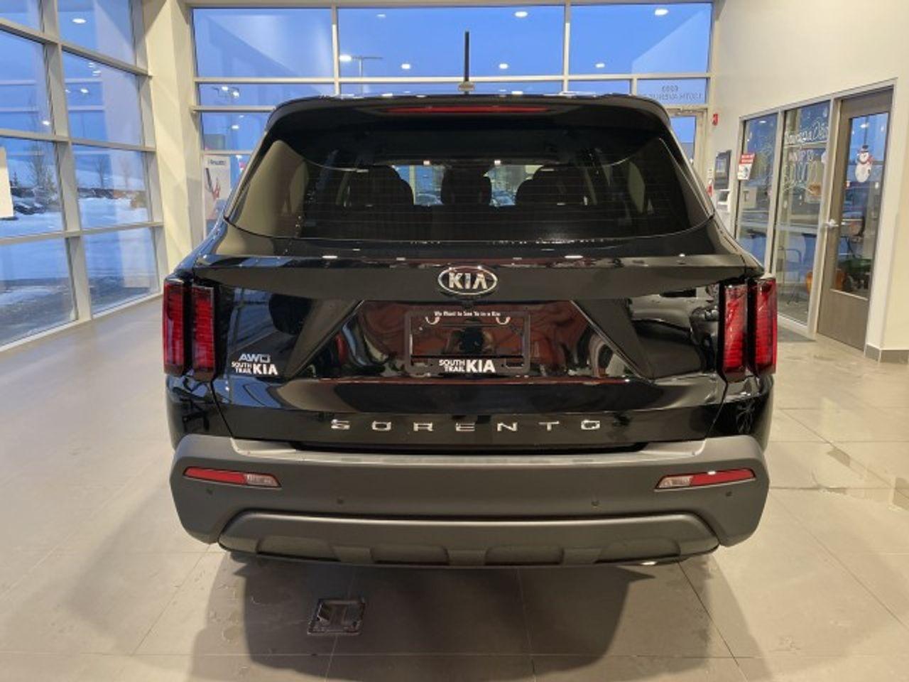 2021 Kia Sorento LX-4