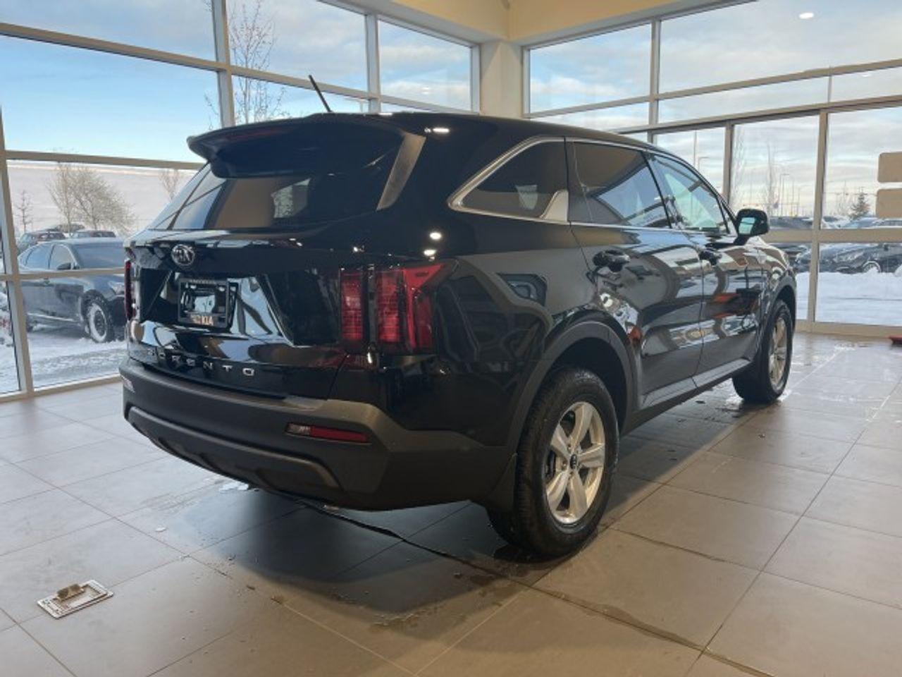 2021 Kia Sorento LX-3