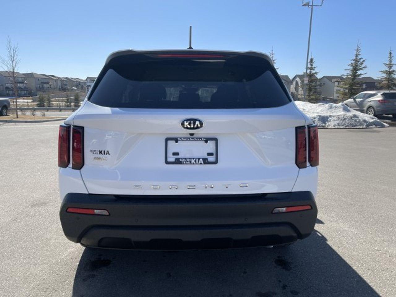 2021 Kia Sorento LX-4