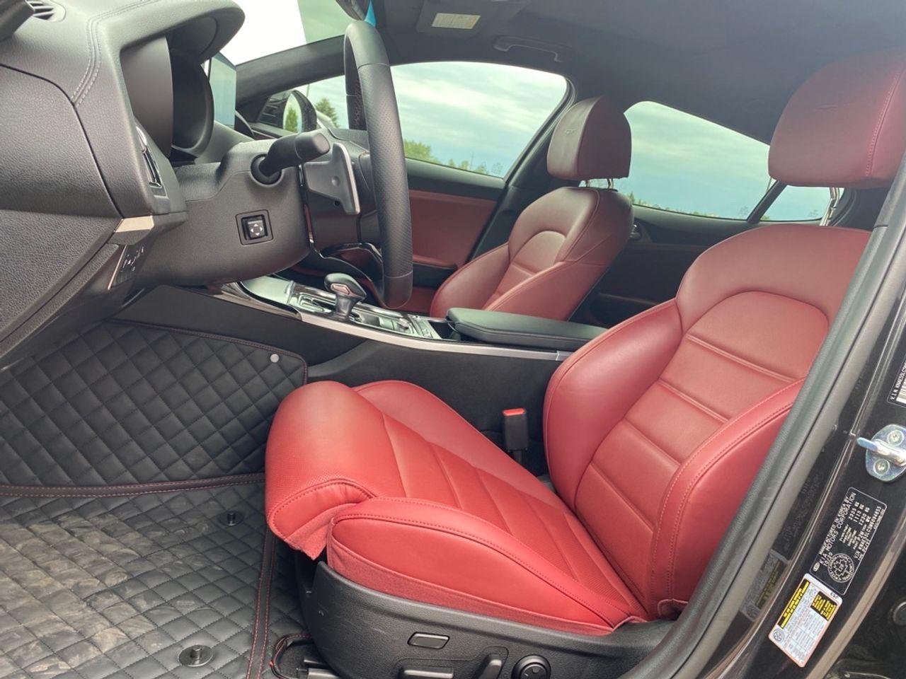 2021 Kia Stinger GT2-4