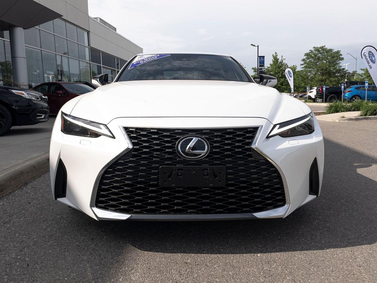2021 Lexus IS -2