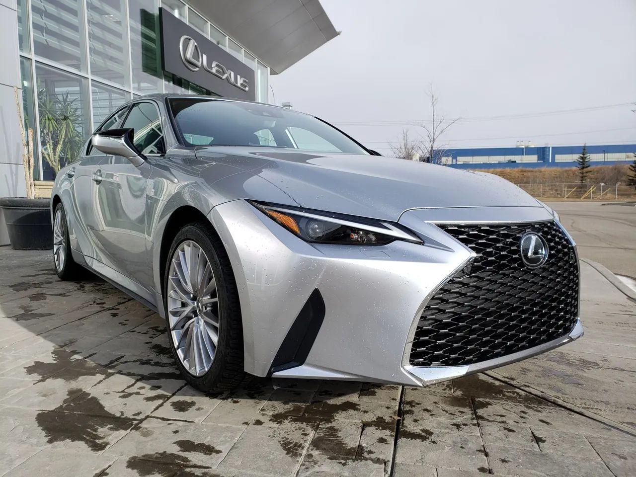 2021 Lexus IS Base-4