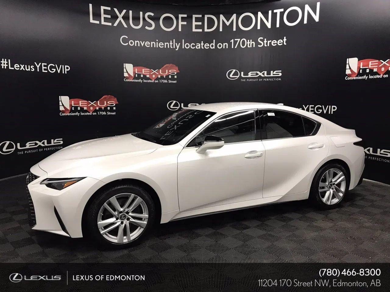 2021 Lexus IS -0