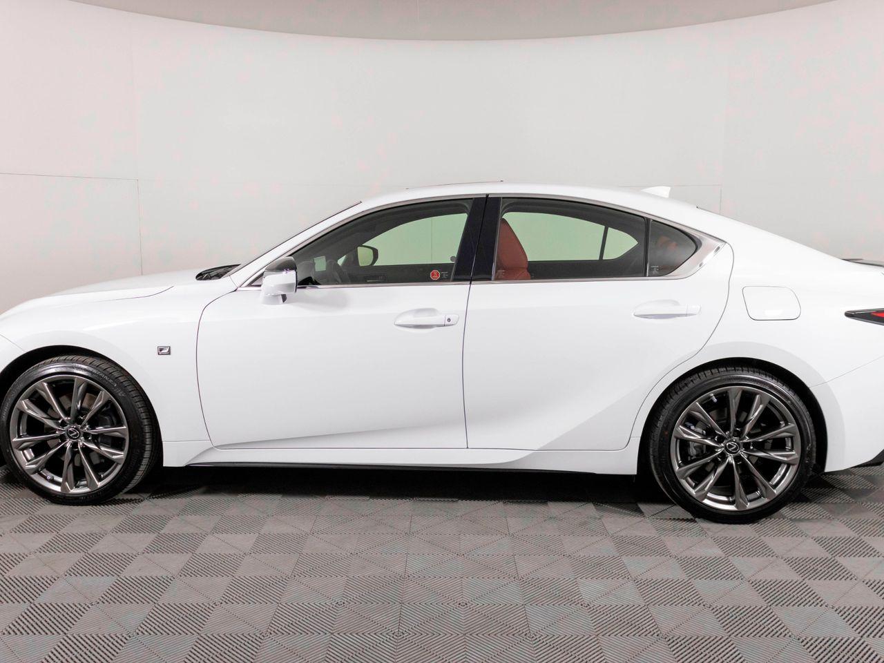 2021 Lexus IS F Sport-3