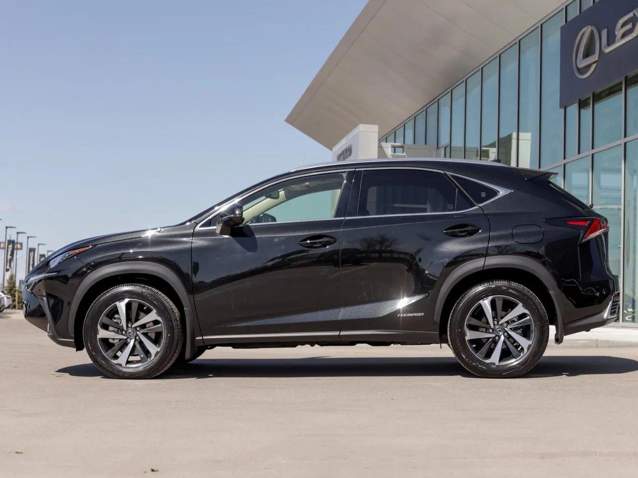 2021 Lexus NX 300h Executive-2