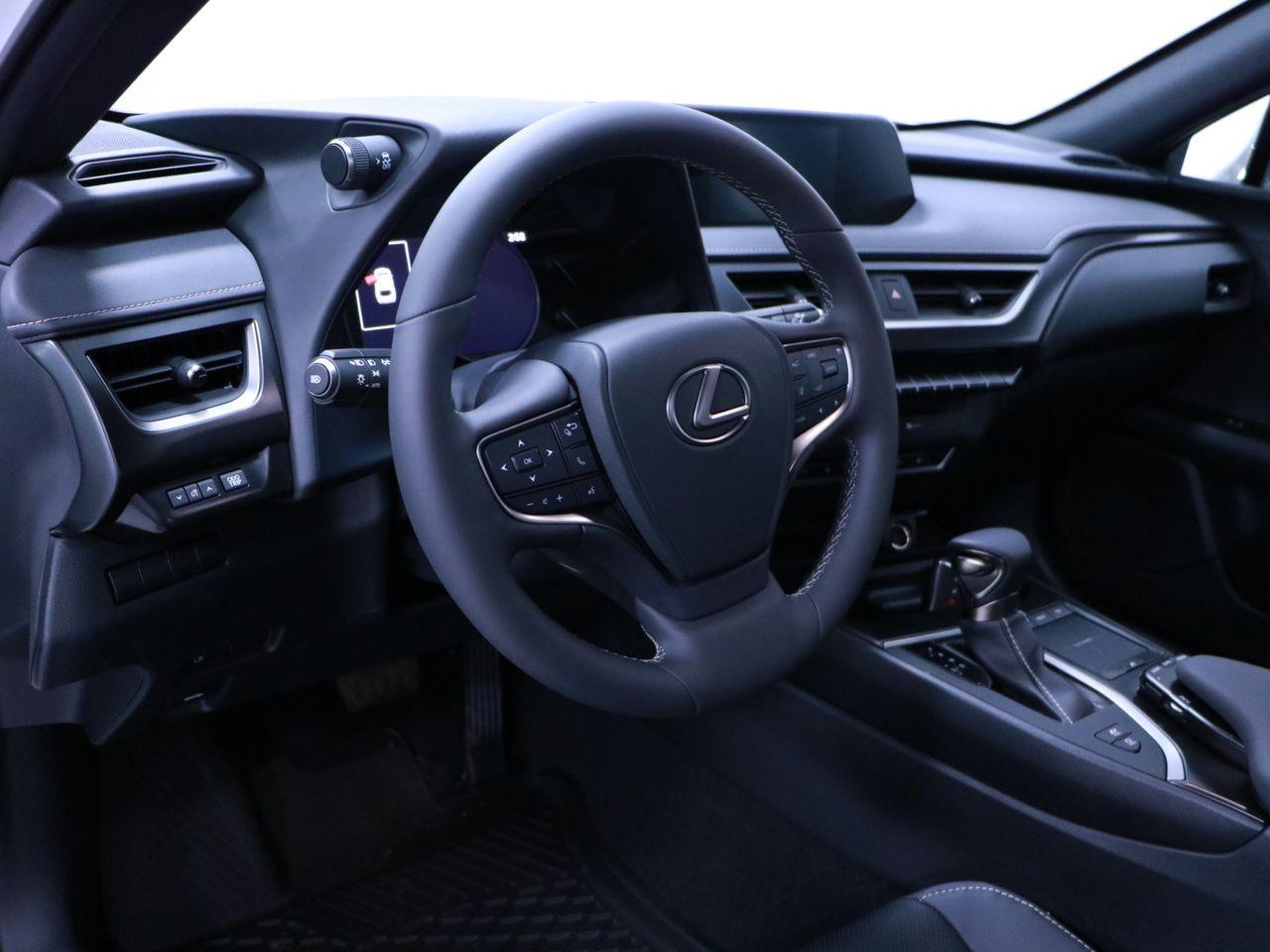 2021 Lexus UX 250h Base-2