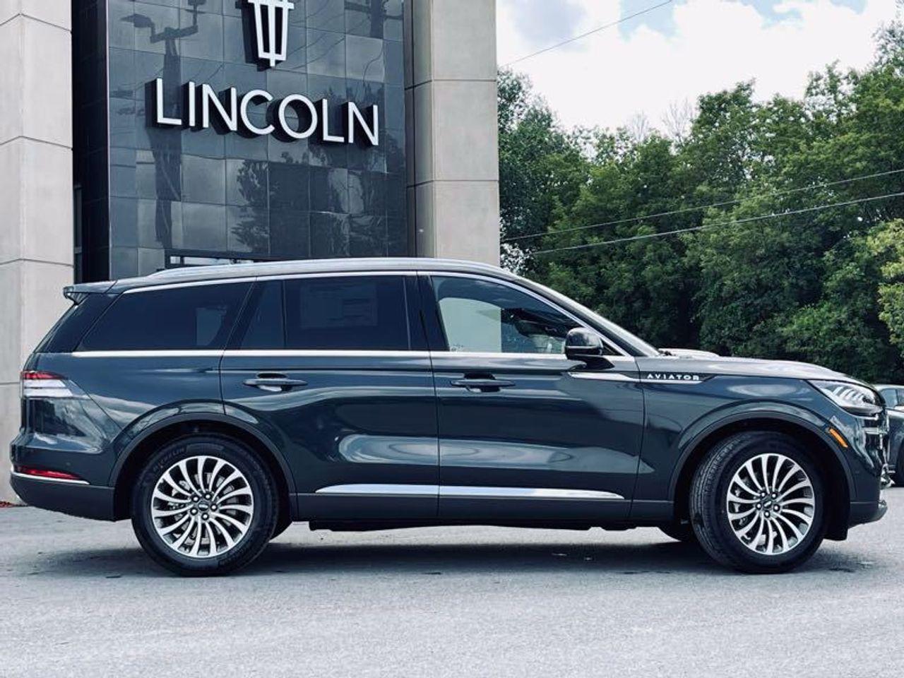 2021 Lincoln Aviator Reserve-3