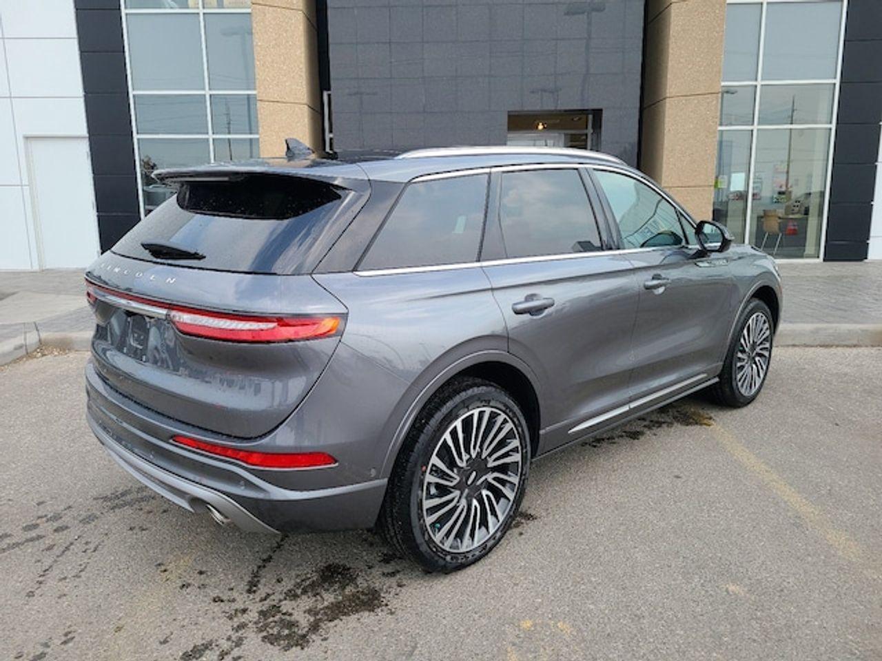 2021 Lincoln Corsair Reserve-0