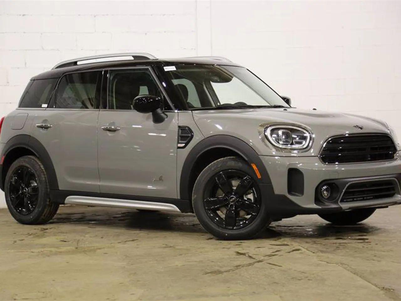 2021 MINI Countryman ALL4-0