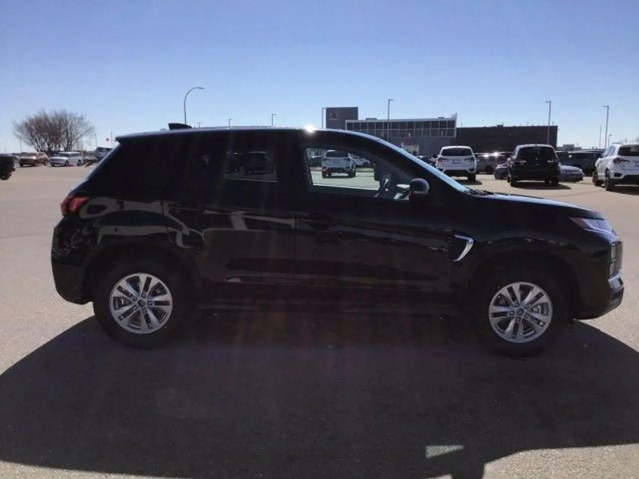 2021 Mitsubishi RVR GT-3