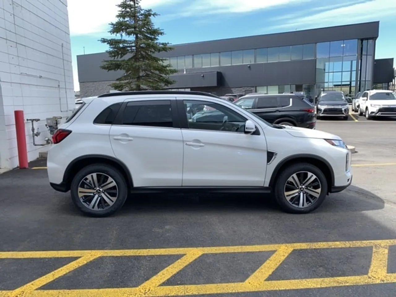 2021 Mitsubishi RVR GT-3