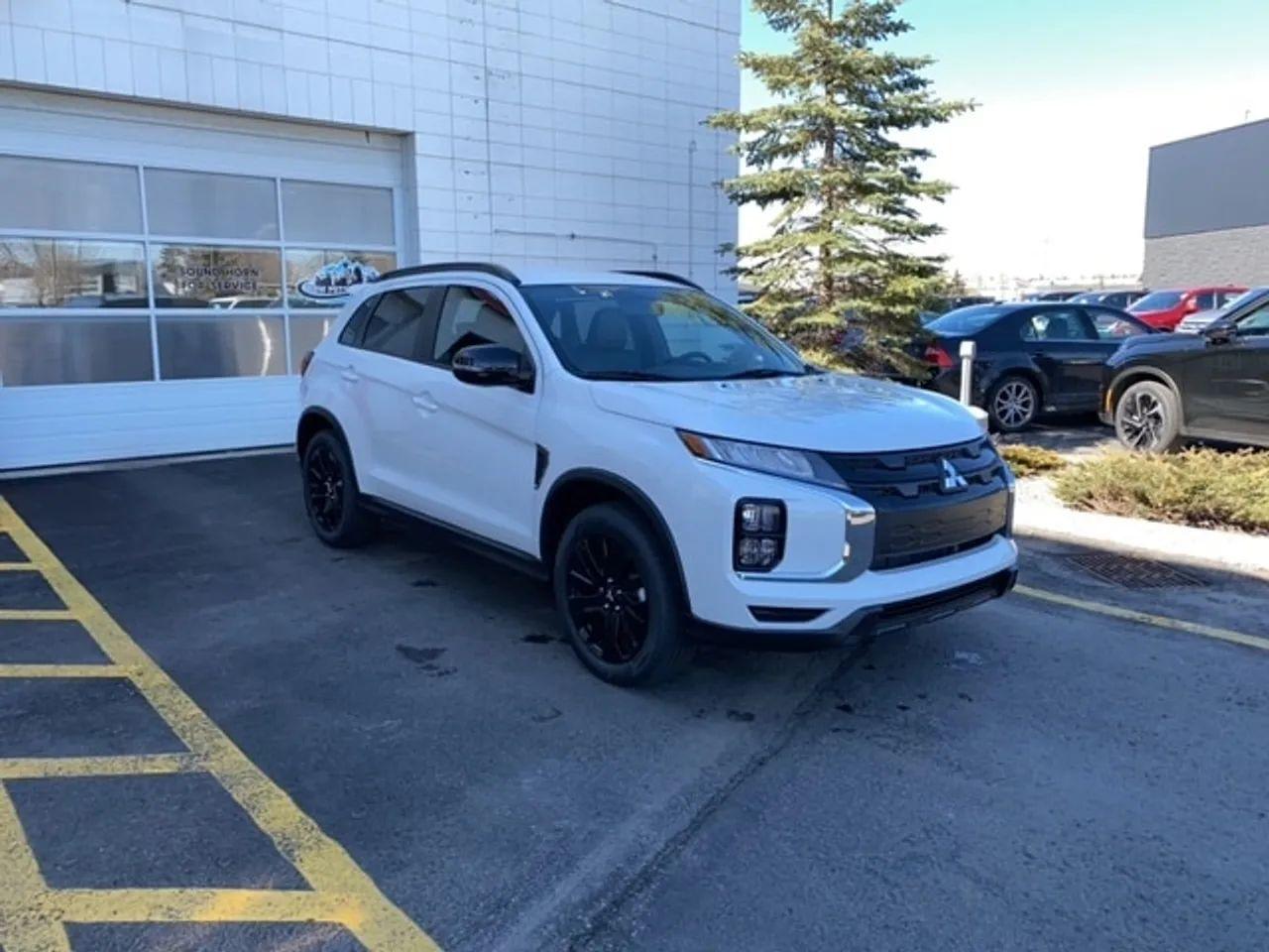 2021 Mitsubishi RVR GT-2