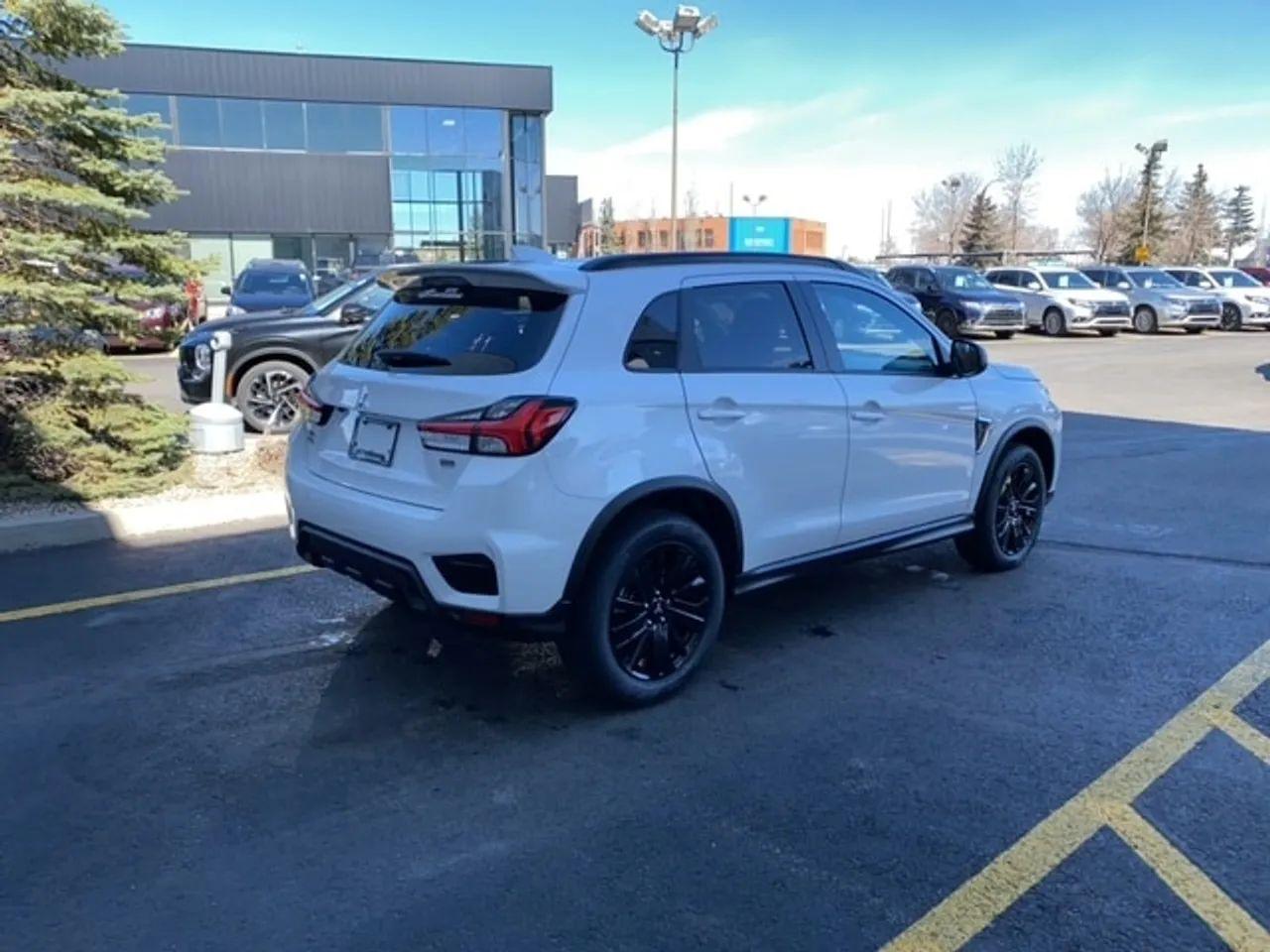 2021 Mitsubishi RVR GT-4
